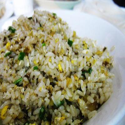 咸菜炒饭